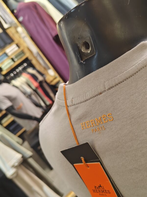 photo_6033066550274756460_w T-Shirt Hermés Beige