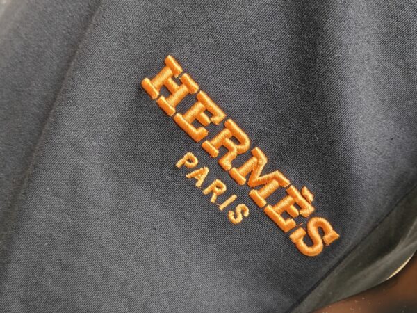 photo_6033066550274756463_w T-Shirt Hermés Black