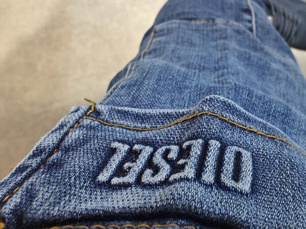 IMG20260902231445 Pantalon combat en jeans diesel R : 1230