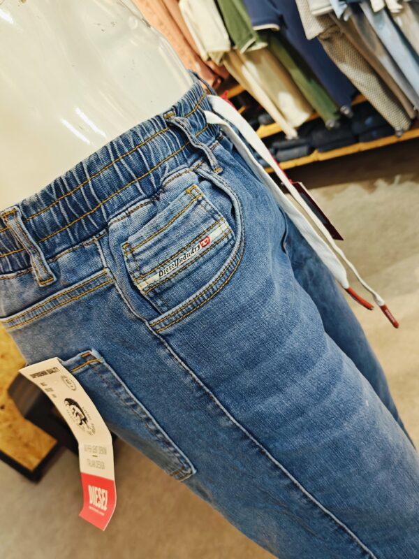 Oplus_17956896 Pantalon combat en jeans diesel R : 1225